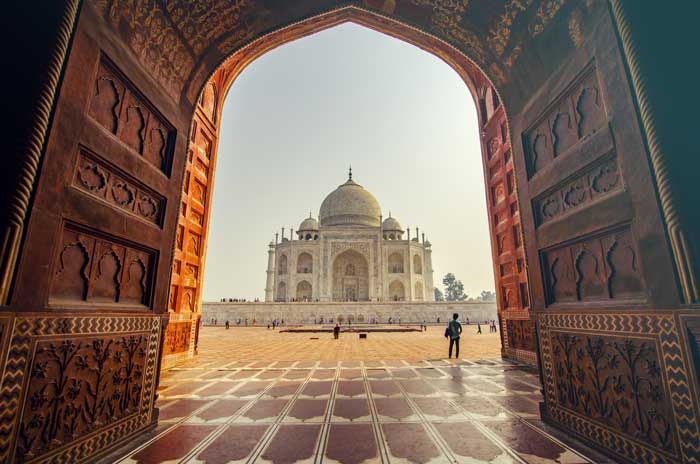 Tour package to Taj Mahal