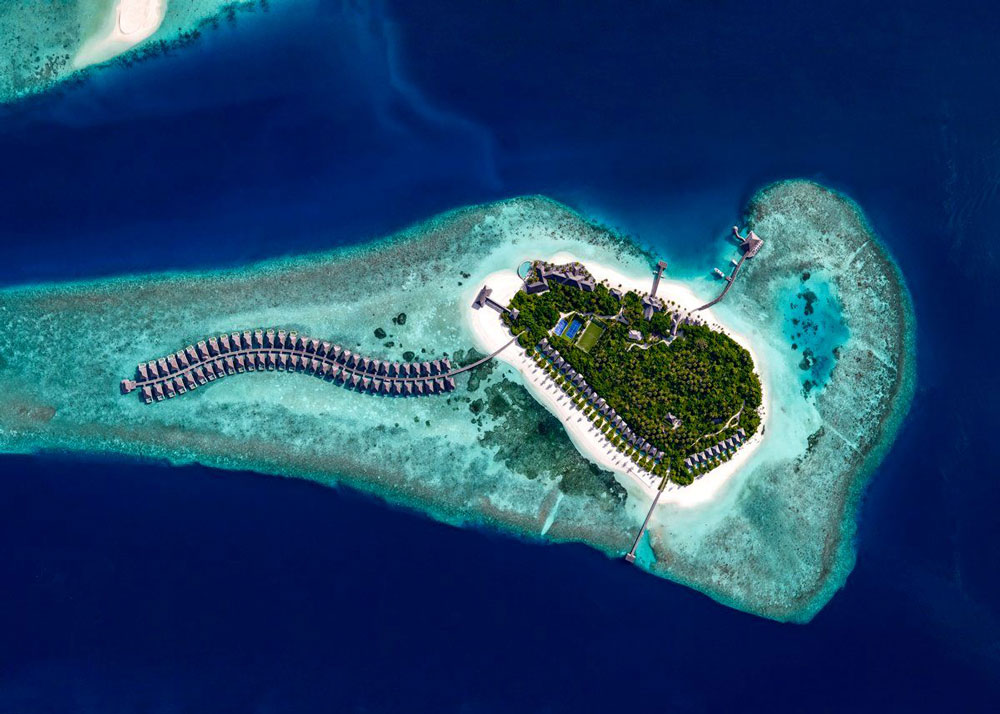 Hurawalhi Maldives – Perfect Romantic Getaway